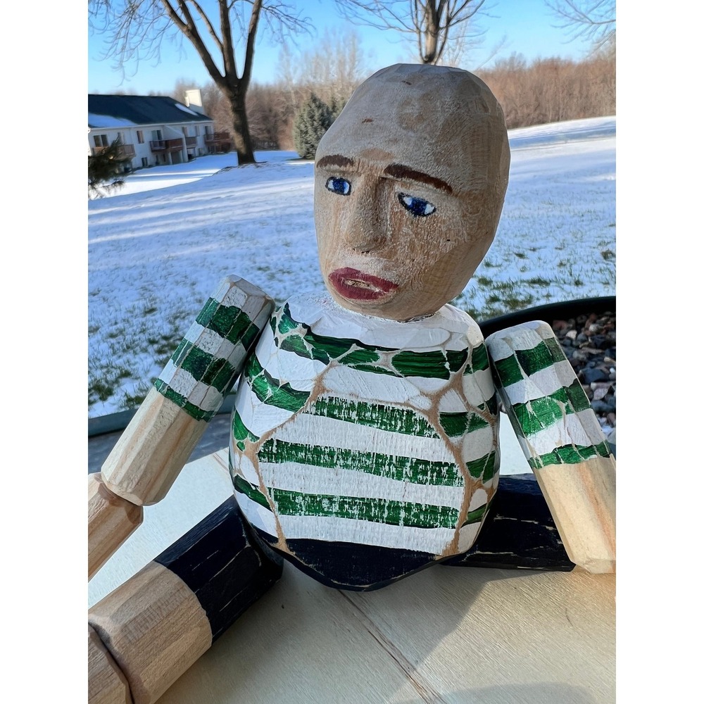 Tweedle‎ Dee // Alice in Wonderland // Wooden hand-carved figure